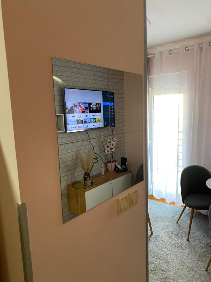 Apartment Cactus 021 Novi Sad Exterior photo